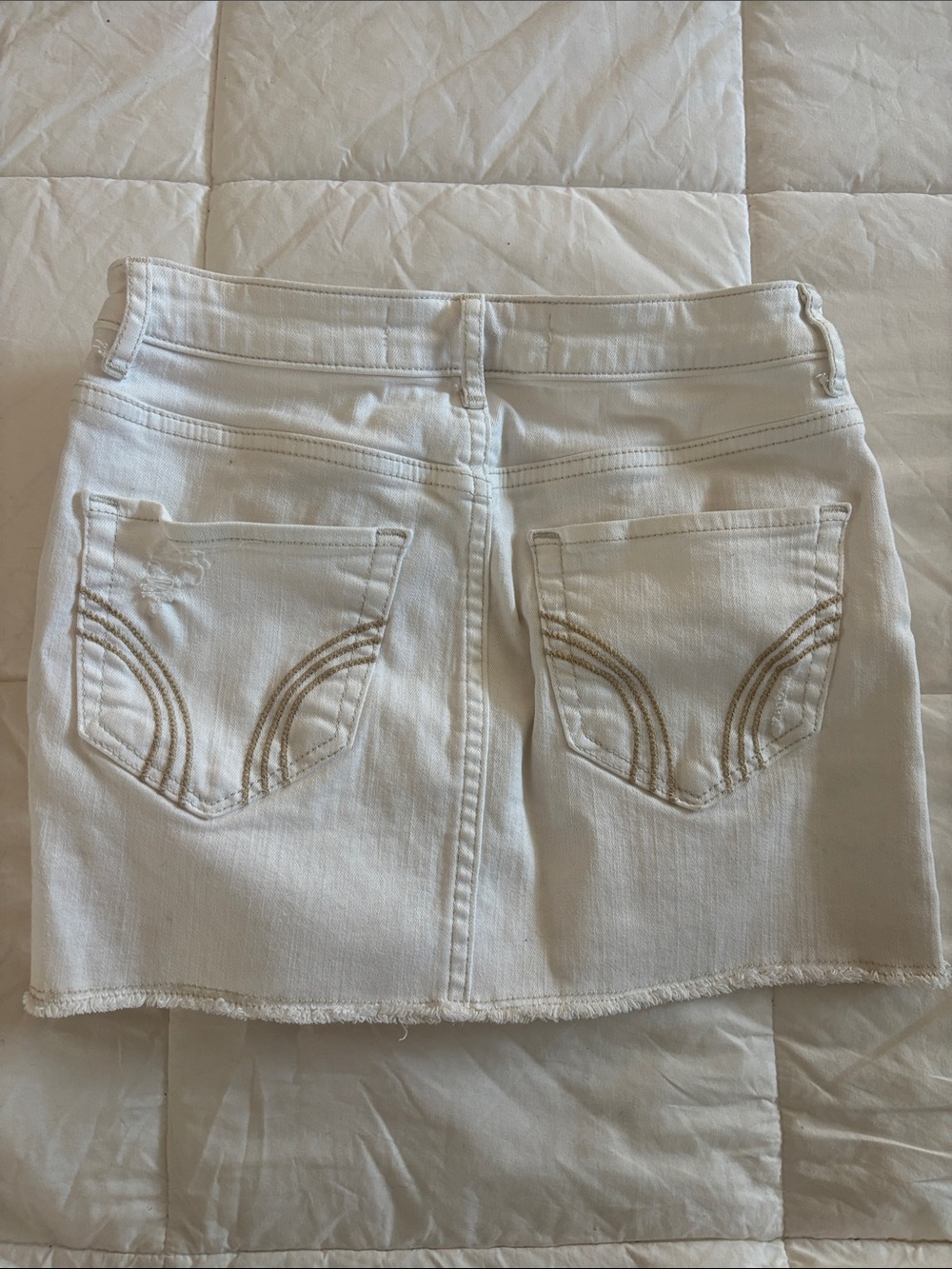 Vintage Y2K Hollister White Denim Mini Skirt Size 00 Low Rise 2000s Fit